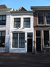 Huis met gepleisterde gevel