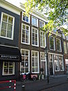 Huis met eenvoudige lijstgevel