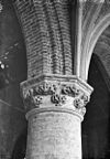 Kapitelen, inwendig - Tholen - 20208171 - RCE -  Nederlands Hervormde Kerk: kapitelen, inwendig 