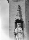 Detail beeldhouwwerk, naar foto van 1918 - Veere - 20239368 - RCE -  Stadhuis: detail beeldhouwwerk, naar foto van 1918 