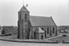 Overzicht kerk vanuit het zuidwesten - Zoutelande - 20225129 - RCE -  Nederlands Hervormde Kerk: Overzicht kerk vanuit het zuidwesten 