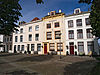 Vlissingen-Steen Beer 3 5 7 9 11 - Rijksmonumenten Monumenten Steenen Beer 3 (bruin,links opde foto) ,5,7,9 en 11 (rechts op de foto) Vlissingen. 
