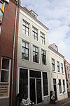 37643 Groenewoud 33 andere hoek -  Voorgevel vanaf links 