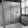 INTERIEUR, DEUR VAN KAST OP ZOLDER - Zuidland - 20305230 - RCE -  Boerderij VEE EN BOUWLUST: INTERIEUR, DEUR VAN KAST OP ZOLDER 