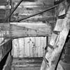Wipmolen van de polder Weipoort, interieur aangescherfde daklijsten - Bodegraven - 20036849 - RCE -  Weijpoortsche molen: wipmolen van de polder Weipoort, interieur aangescherfde daklijsten 