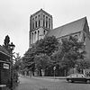 Brielle St-Catharijnekerk c -  Zuidzijde van kerk en toren 