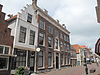 Fraai patriciershuis van parterre en twee verdiepingen, vijf vensterassen breed