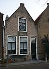Huis met puntgevel