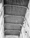 Interieur- houten plafond boven het middenschip - Brielle - 20042621 - RCE -  Grote kerk of Catharijnekerk: Interieur: houten plafond boven het middenschip 