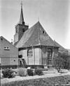 Exterieur naar het noord-westen - Numansdorp - 20170250 - RCE -  Nederlands Hervormde Kerk: exterieur naar het noord-westen 