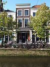 Pand met lijstgevel
