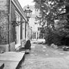 Overzicht achterzijde met tuinhuis - Delft - 20053072 - RCE -  overzicht achterzijde met tuinhuis 
