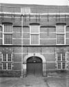 Ingang aan de binnenplaats - Delft - 20049181 - RCE -  Arsenaal = Armamentarium: ingang aan de binnenplaats 