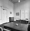 Interieur begane grond links voor - Delft - 20048971 - RCE -  Stadhuis: interieur begane grond links voor 