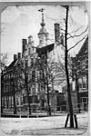 Reproductie van prentbriefkaart - Delft - 20048757 - RCE -  Gemeenlandshuis van Delfland: reproductie van prentbriefkaart 