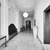 Interieur, vestibule - Delft - 20336044 - RCE -  Fundatie van Renswoude: Interieur, vestibule (opmerking: Gefotografeerd voor Huizen in Nederland, Hendrick de Keyser) 