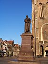 Hugo Grotius Delft.JPG -  Standbeeld voor Hugo de Groot te Delft (1886, Franciscus Leonardus StrackÃ©)  Statue of Hugo Grotius in Delft (1886) by Franciscus Leonardus StrackÃ© (1849-1919) 