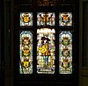 WLM - roel1943 - Als de deur toch open staat - Koninklijke wachtkamer Den Haag In de koninklijke wachtkamer vindt men in 'glas in lood' de 