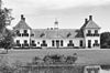 Overzicht voorzijde Catshuis - 's-Gravenhage - 20087857 - RCE -  Zorgvliet: Overzicht voorzijde Catshuis 