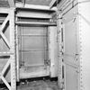 Interieur depotgebouw, detail luiken in gesloten toestand - 's-Gravenhage - 20087348 - RCE -  Ministerie van Buitenlandse Zaken: interieur depotgebouw, detail luiken in gesloten toestand 
