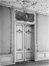 Interieur, deuren - 's-Gravenhage - 20088896 - RCE -  Huis Johan de Witt: Interieur, deuren (opmerking: In: Buiten ; 14(1920), nr. 31, p. 368) 