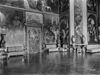Interieur Oranjezaal, overzicht noordoosthoek met hoofdingang - 's-Gravenhage - 20086821 - RCE -  Huis ten Bosch: Interieur Oranjezaal, overzicht noordoosthoek met hoofdingang 