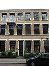 Voornaam woonhuis in bakstenen neo-gotiek naar Engelse trant
