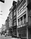 Winkel-woonhuis in neo-renaissance stijl