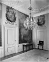 Inwendig rechtervoorkamer - 's-Gravenhage - 20091169 - RCE -  Amerikaanse Ambassade: inwendig rechtervoorkamer 
