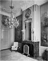 Inwendig rechtervoorkamer - 's-Gravenhage - 20091170 - RCE -  Amerikaanse Ambassade: inwendig rechtervoorkamer 