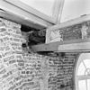 Interieur oplegging trekbalk op ijzeren staaf - Goedereede - 20078973 - RCE -  Ned.Herv.Kerk: interieur oplegging trekbalk op ijzeren staaf 