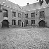 Exterieur OVERZICHT, BINNENPLAATS - Gorinchem - 20270061 - RCE -  ARSENAAL: Exterieur OVERZICHT, BINNENPLAATS 
