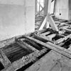 Interieur vloerbalklaag 2e verdieping met standvink constructie - Gouda - 20081635 - RCE -  v.m. Doelen: interieur vloerbalklaag 2e verdieping met standvink constructie 
