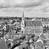 Overzicht vanaf kerk (St. Jan) - Gouda - 20081483 - RCE -  Raadhuis: overzicht vanaf kerk (St. Jan) 