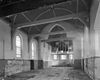 Interieur naar het oosten na verwijdering van het meubilair - Hendrik-Ido-Ambacht - 20106264 - RCE -  N.H.Kerk: interieur naar het oosten na verwijdering van het meubilair 
