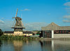 D'Hersterboom 2173 L -  Molen 'd Heesterboom /Adres Haagweg 79 Type achtkante rietgedekte stelling molen op zaagschuur Functie Houtzaagmolen Zaagvaardig ja Bouwjaar 1804 Vlucht 21,30 meter Molenaars Patrick Braak en Arthur de Groodt 