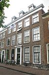 Leiden Oude Singel 52 -  Leiden, Nieuwe Rijn 18 