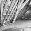 Interieur kap zuidvleugel, oostelijk deel. Spantbeen met detaillering van een houten tongewelf - Leiden - 20135314 - RCE -  St.Cecilia gasthuis: interieur kap zuidvleugel, oostelijk deel. Spantbeen met detaillering van een houten tongewelf 