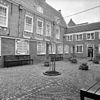 Gevel aan de binnenplaats - Leiden - 20134889 - RCE -  Rijnlandshuis: gevel aan de binnenplaats 