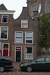 Pand met tuitgevel