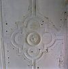 Interieur, leemstucplafond in middenkamer, detail van ornament - Leiden - 20330987 - RCE -  Prentenkabinet: Interieur, leemstucplafond in middenkamer, detail van ornament 