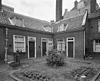 Binnenplaats uitwendig - Leiden - 20135061 - RCE -  Hofje van Jean Michel: binnenplaats uitwendig 