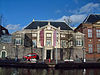 Lakenhal -  Museum De Lakenhal is sinds 1874 het gemeentelijk kunstmuseum van Leiden. 