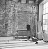 Voorkamer rechter wand begane grond - Leiden - 20137036 - RCE -  voorkamer rechter wand begane grond 