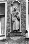 Gevelbeeld- Laurens Jansz. Coster - Leiden - 20135957 - RCE -  gevelbeeld: Laurens Jansz. Coster 