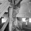 Interieur toren detail klokkenstoel - Sommelsdijk - 20202621 - RCE -  Nederlands Hervormde Kerk: interieur toren detail klokkenstoel 