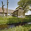 Overzicht linker zijgevel en gedeelte van stal - Maasland - 20341619 - RCE -  Boerderijen/ Krukhuis: Overzicht linker zijgevel en gedeelte van stal (opmerking: voor restauratie) 