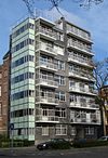 Parklaanflat: appartementengebouw met acht etagewoningen boven elkaar