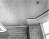 Begane grond grote zaal, detail stucplafond - Rotterdam - 20192567 - RCE -  begane grond grote zaal, detail stucplafond 