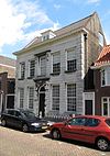 Monumentaal herenhuis in de Lodewijk XVI trant van Giuduci